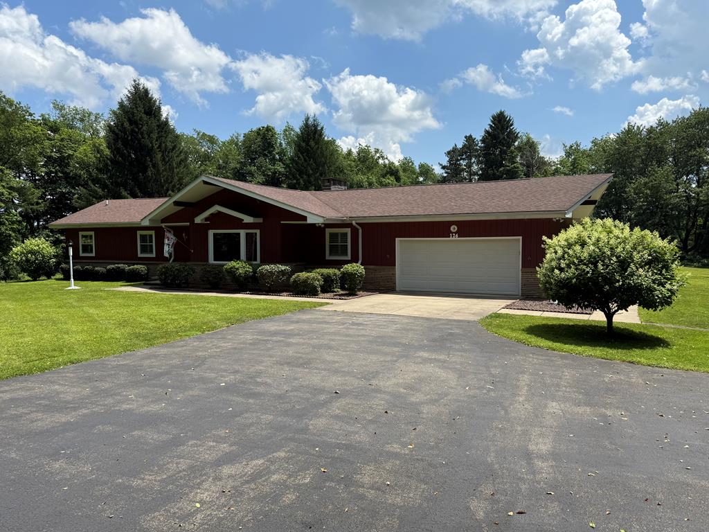 Well Maintained Ranch